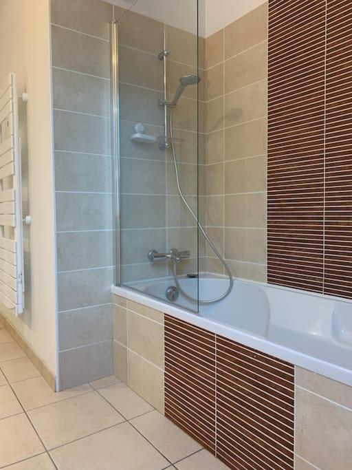 Golf Et Sentiers Cotiers Gr34 Apartment Carantec Bagian luar foto